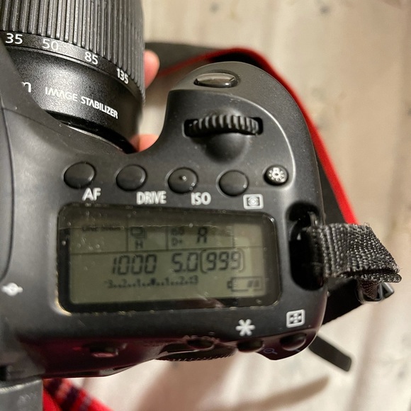 DLSR 60D - Picture 4 of 7